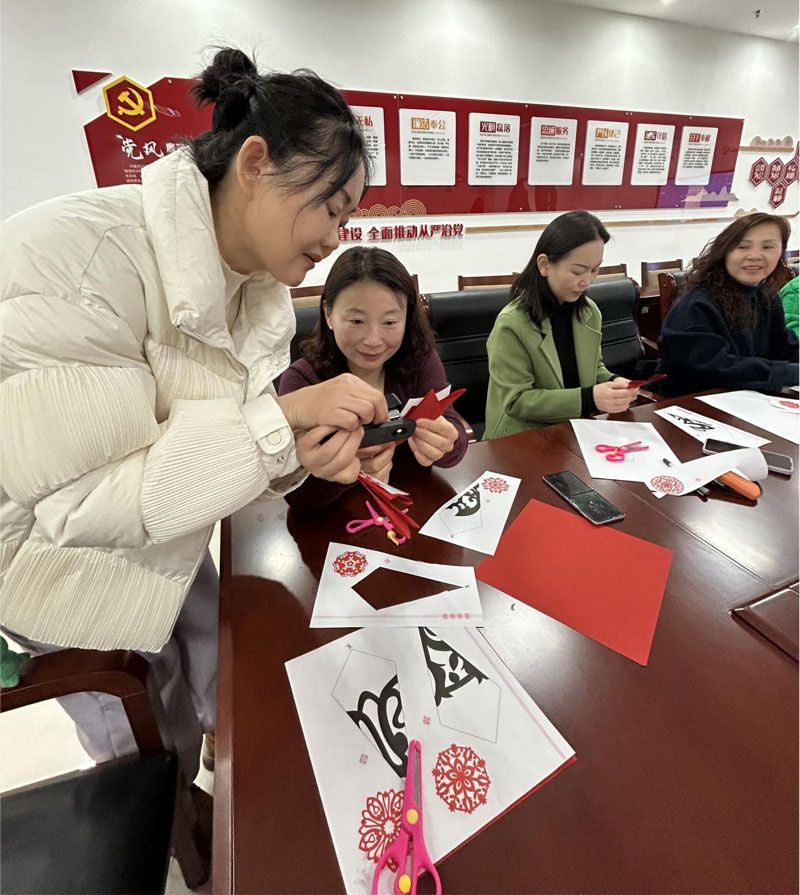 菏澤藝術(shù)學(xué)校工會舉行“三八”國際婦女節(jié)系列活動